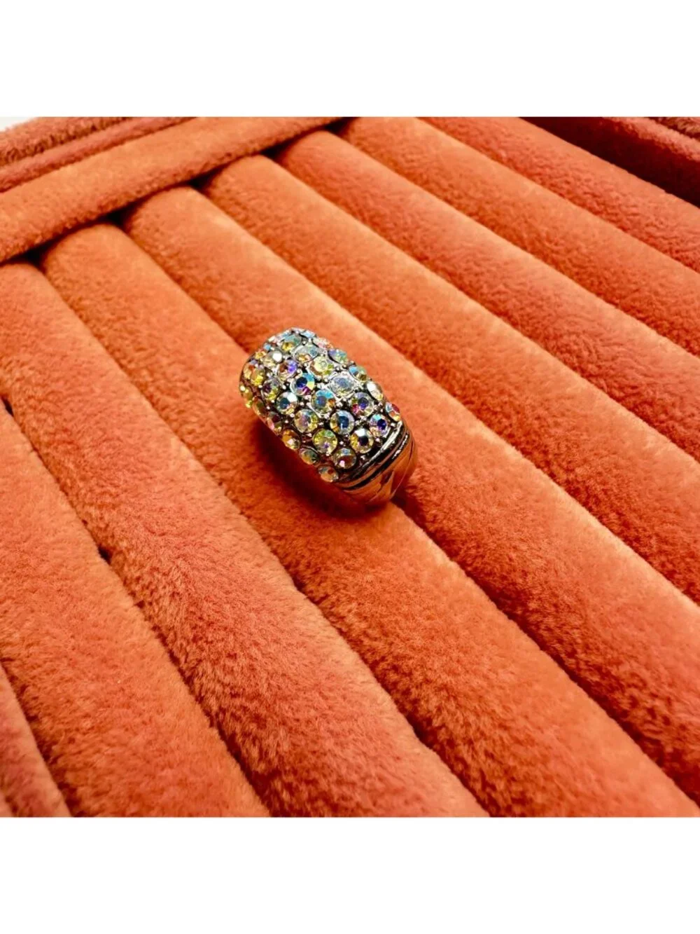 Aurora Borealis Dome Ring With Iridescent Crystals Size 7 Silver-Tone Band - Picture 3 of 12